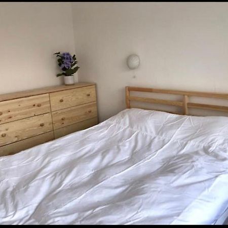 Great Price, Lovely Comfy Flat.2 Mins From The Sea Lyme Regis Exteriér fotografie